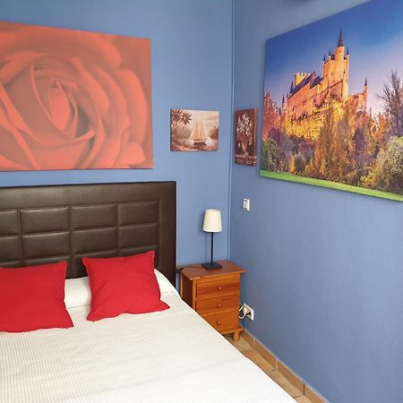 Apartamentos Dana Sol Мадрид Екстер'єр фото
