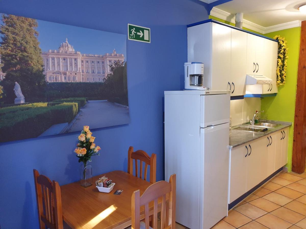 Apartamentos Dana Sol Мадрид Екстер'єр фото